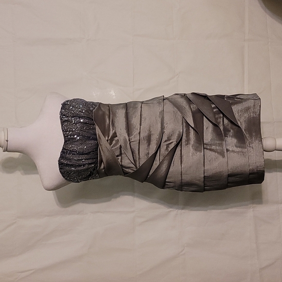 RUBY rox silver strapless dress size 9 - Picture 2 of 7